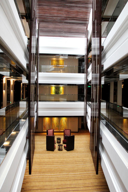 New Century Grand Hotel Nanxun 후조우 객실 사진